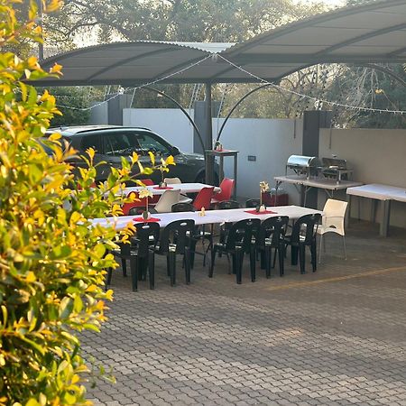 Aqua Stone Guest House Mbombela Exterior photo