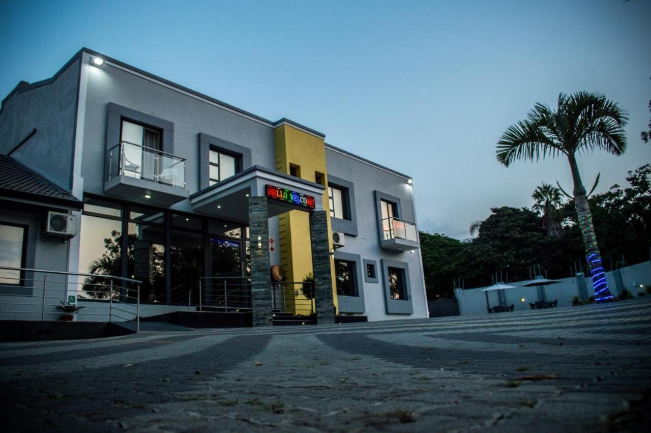 Aqua Stone Guest House Mbombela Exterior photo