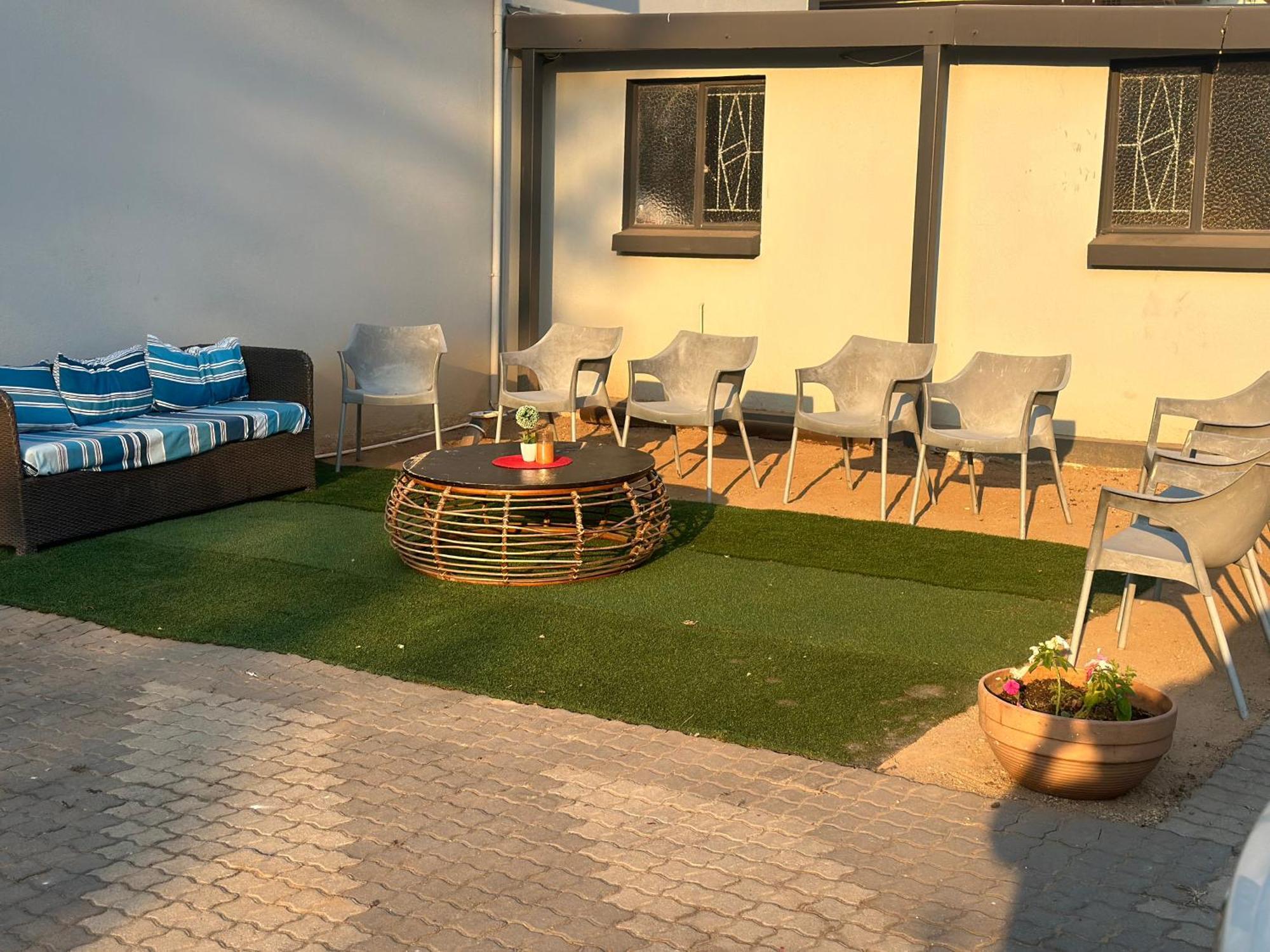 Aqua Stone Guest House Mbombela Exterior photo