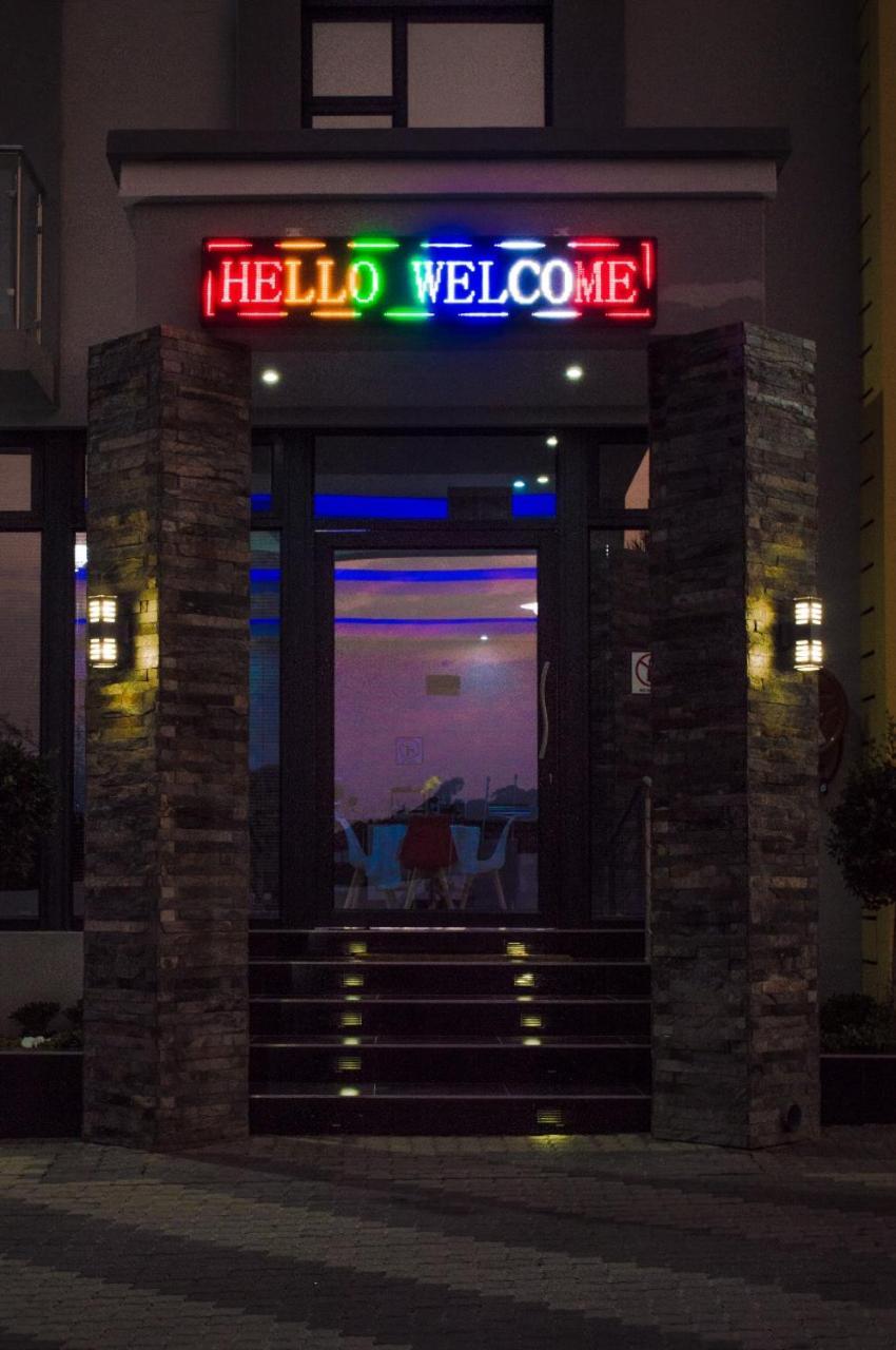 Aqua Stone Guest House Mbombela Exterior photo